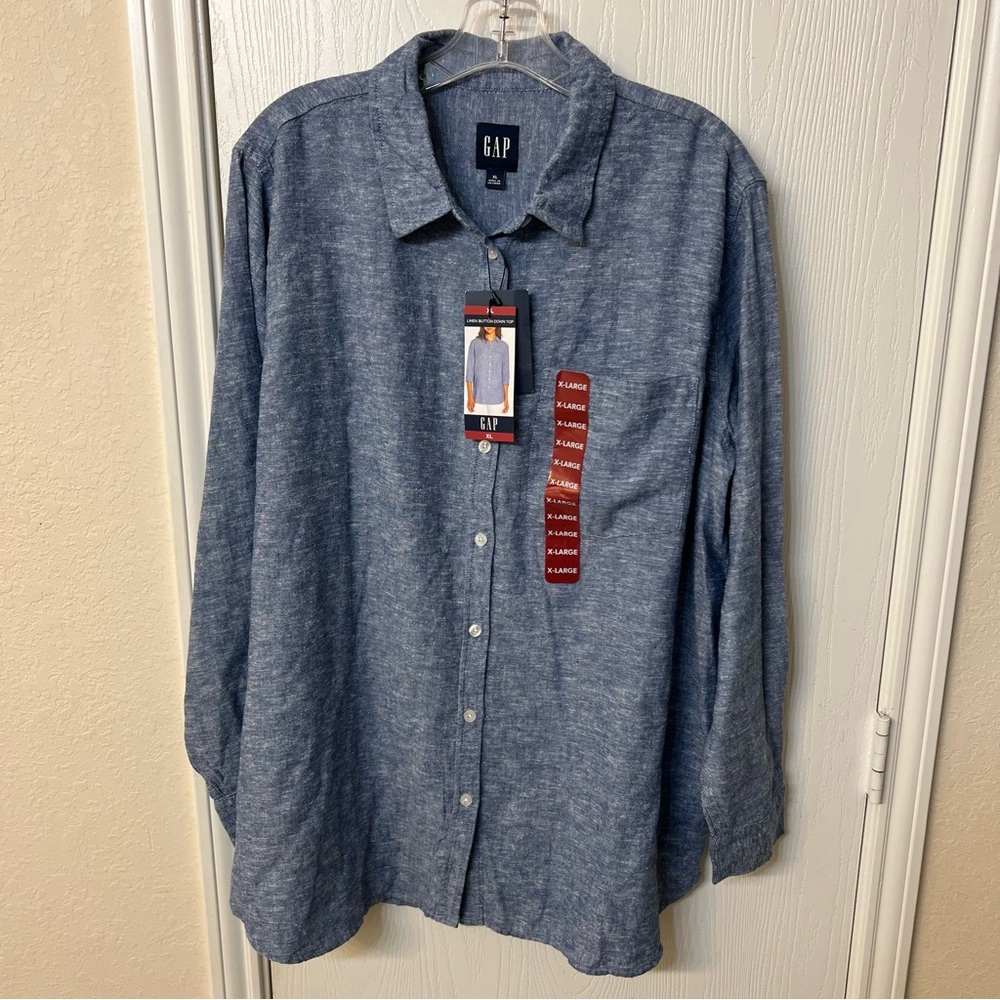 GAP Women's Button Down Long Sleeved Collared Top, Light Blue Linen, Women's XL